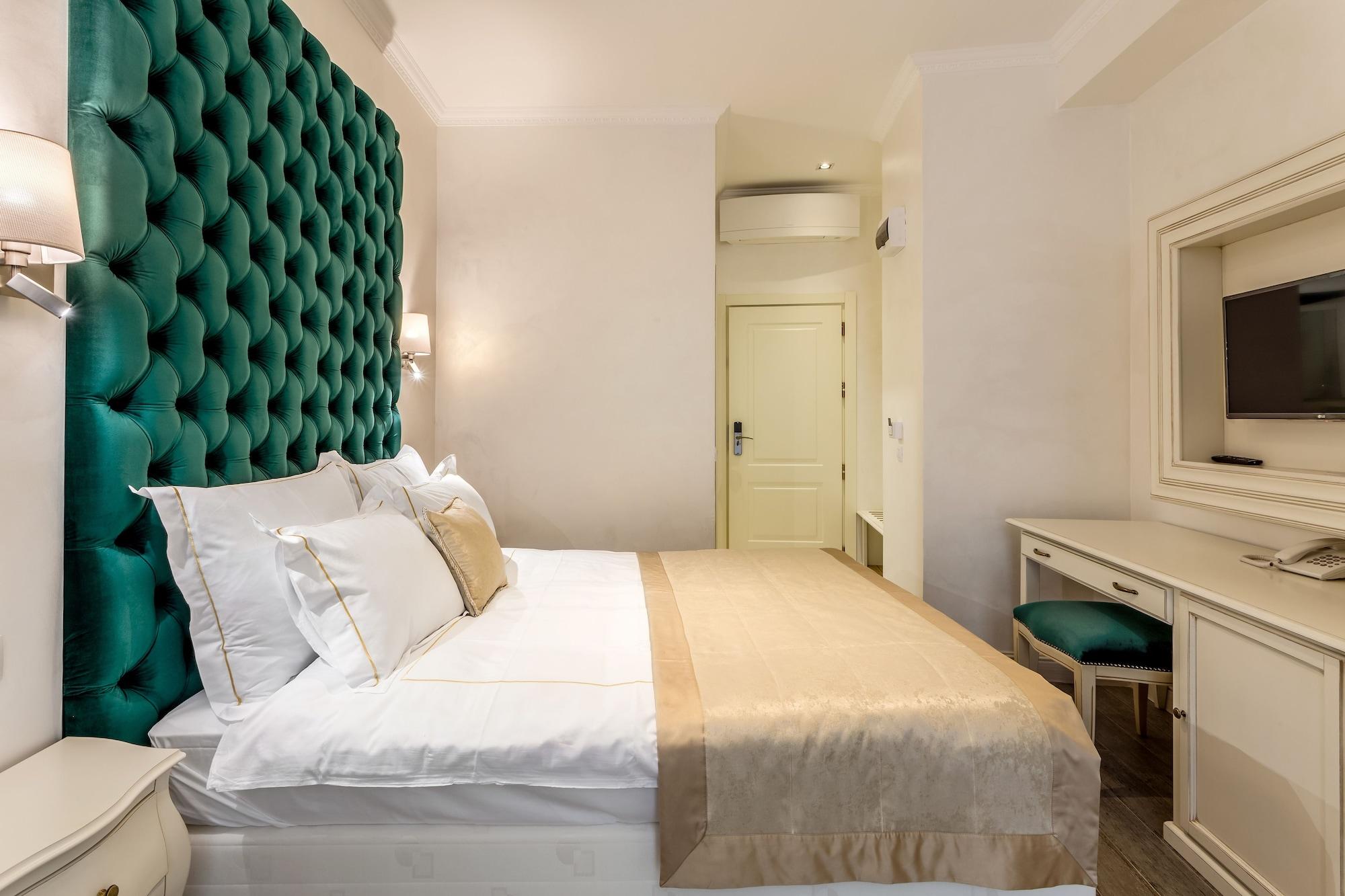 Old Town Boutique Hotel Hotel Bucharest